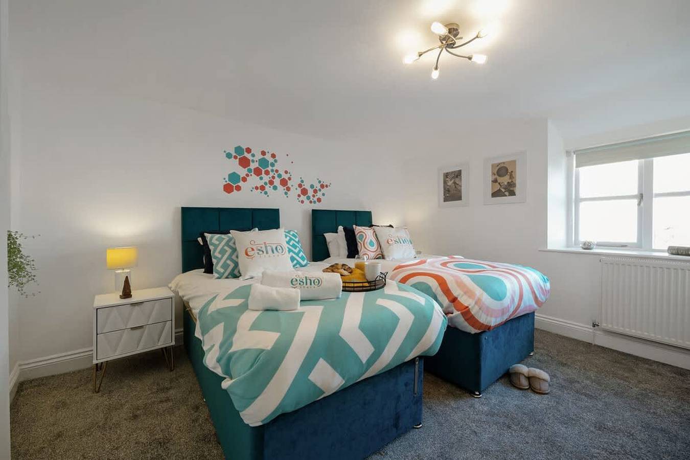 Entire apartment, Historic flat Cotswolds 2Bd Walk in Shower Central in Cirencester, Gloucestershire