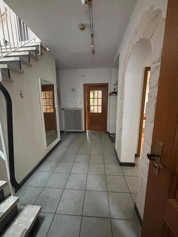 Modernes ruhiges Landhaus bei Kassel - Ganzes Ferienhaus mit 4 Schlafzimmern, Sauna & Garten in Niedenstein, Schwalm-Eder-Kreis