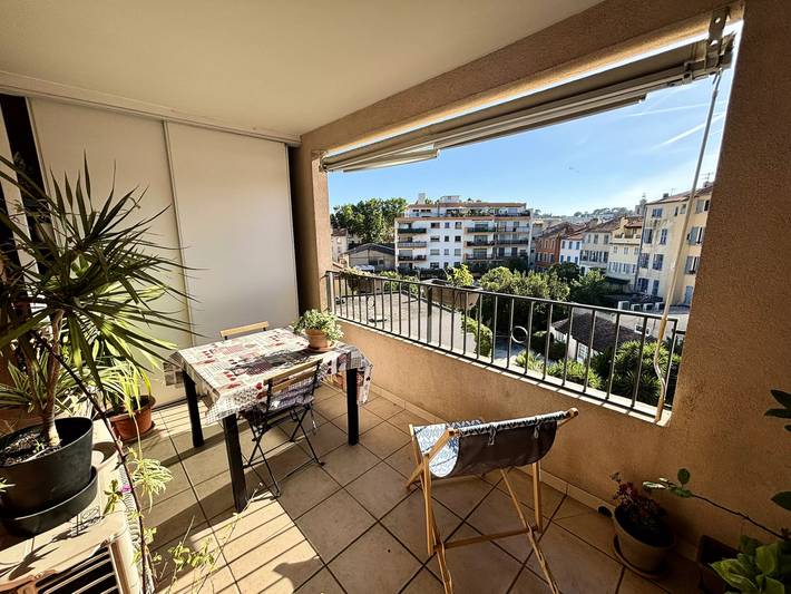 Ganze Wohnung, 2 Zimmer für 4 Personen in La Seyne-sur-Mer, Mittelmeerküste (Frankreich)