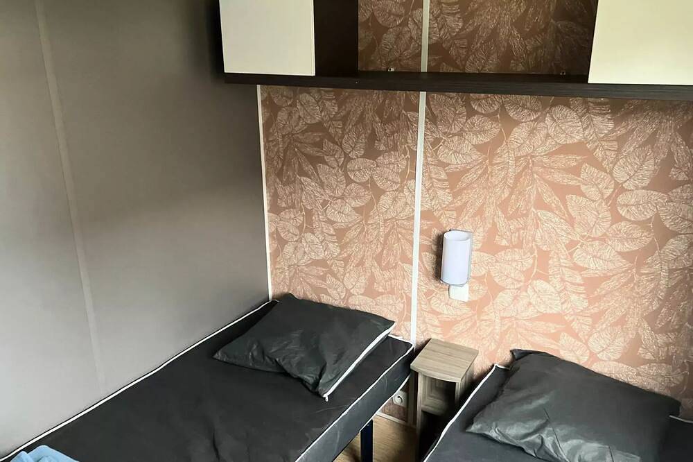 Mobil-Home Classic (2 chambres) 4 personnes in Argenton-sur-Creuse, Région de Châteauroux