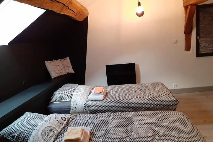 Location de vacances pour 5 personnes, avec terrasse à Sacquenay - 4