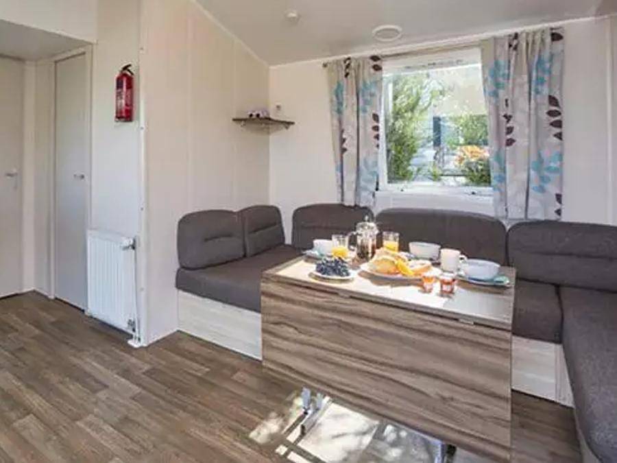 Hu Altomincio village - Mobilheim 8 personen - Comfort | 3 Zi. | 6/8 Pers. | Teilweise überdachte Terrasse | Clim. in Valeggio sul Mincio, Verona Provinz