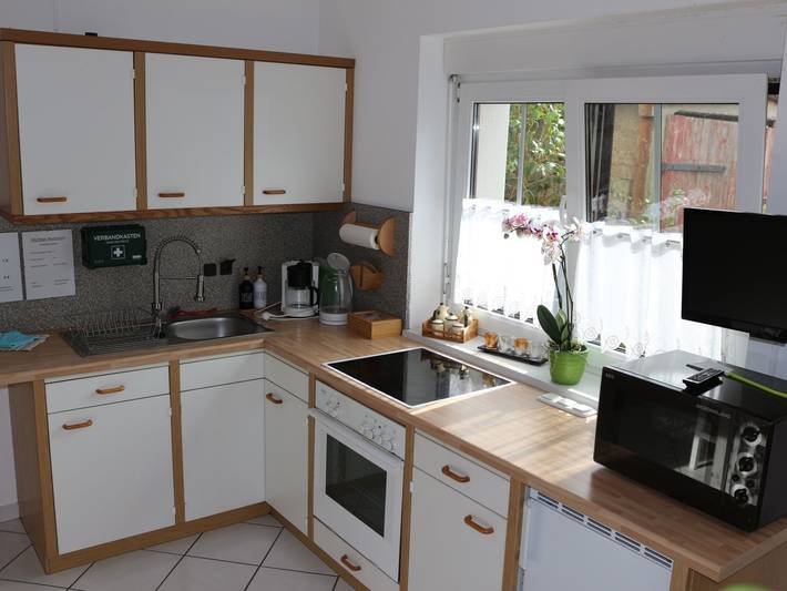 Ganze Wohnung, Anita in Neundorf, Thüringer Schiefergebirge