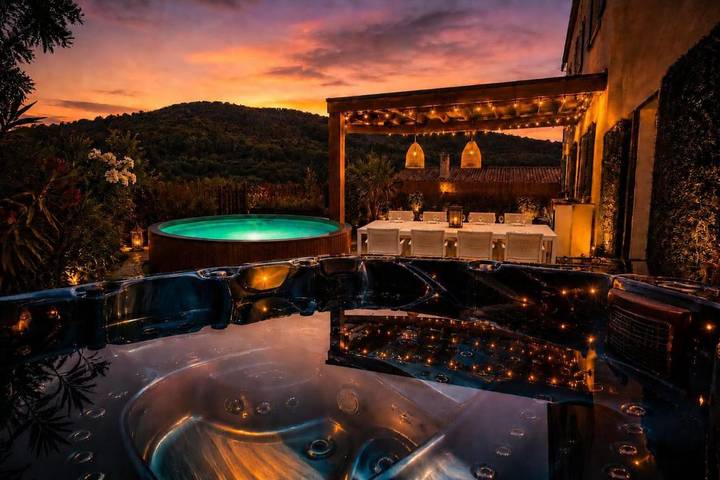 Chalet para 8 personas, con jardín y piscina además de vistas y terraza - 1