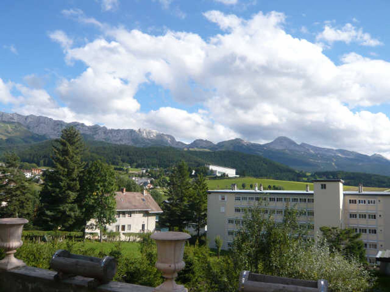 Maison de caractère avec cheminée au centre de Villard de Lans in Villard-de-Lans, Parc naturel régional du Vercors