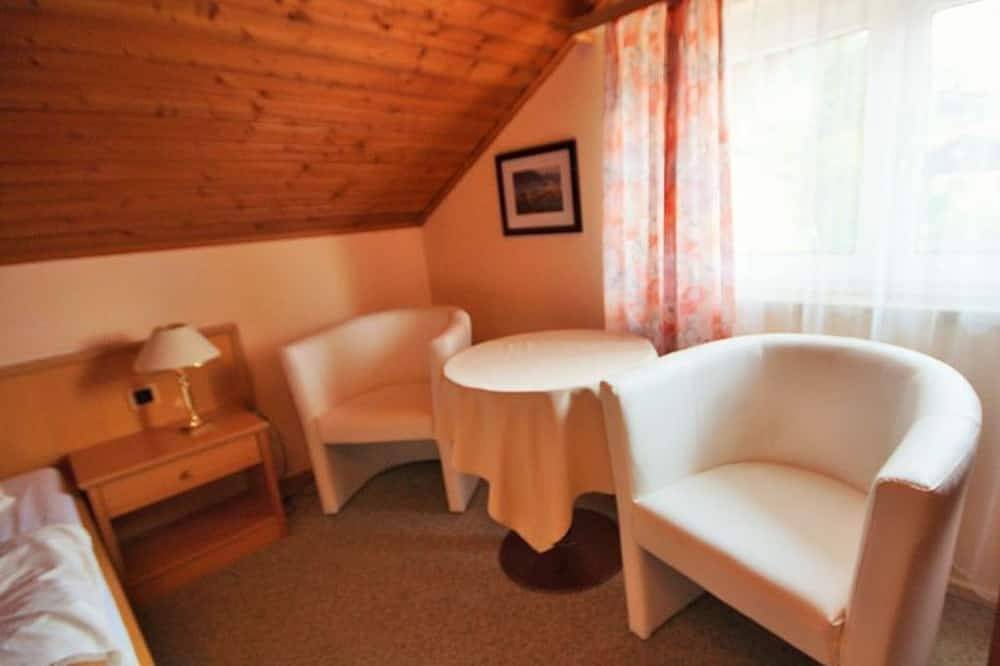 Sparerzimmer Normal - Zur Landeroith Gmbh in Weyregg am Attersee, Bezirk Vöcklabruck