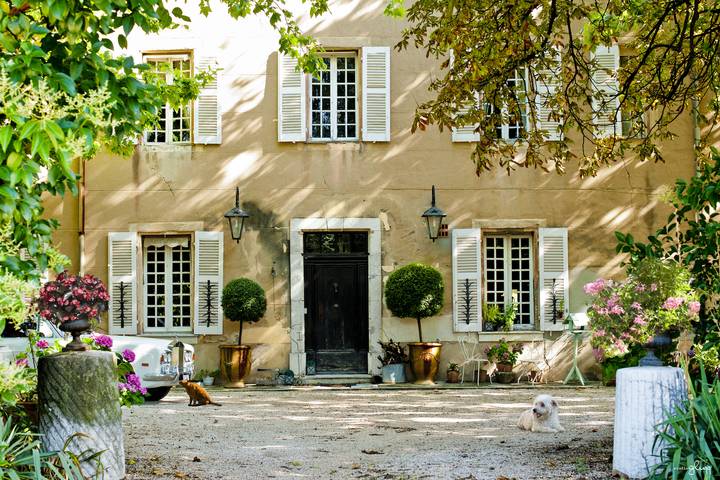 Chambre pour 2 personnes, avec Terrasse ainsi que Jardin et Vue dans le Var