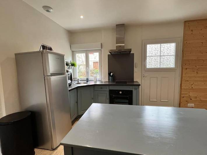 Gîte pour 6 personnes, avec jardin et terrasse dans Lac de Villefranche de Panat - 2