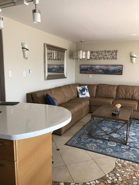 Ganze Wohnung, Capitola Beach Front Venetian Eigentumswohnung - auf dem Strand in Capitola, Santa Cruz County