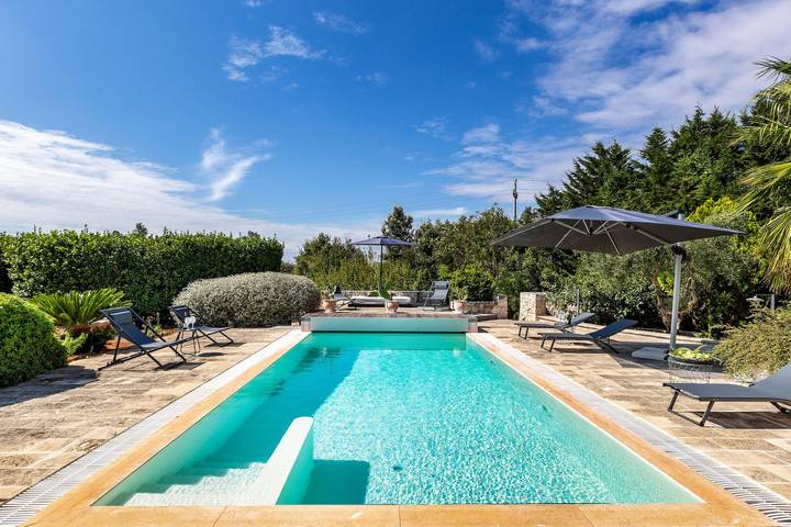 Trulli Restano by Perle di Puglia in Cisternino, Salento