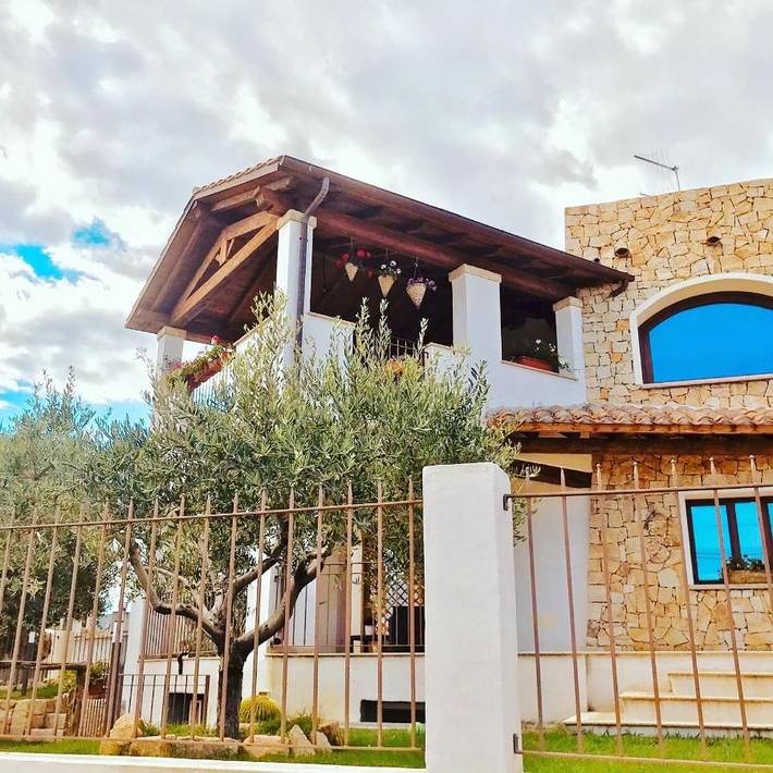 Casa vacanza per 6 persone, con Terrazza e Giardino nonché Panorama a Girasole