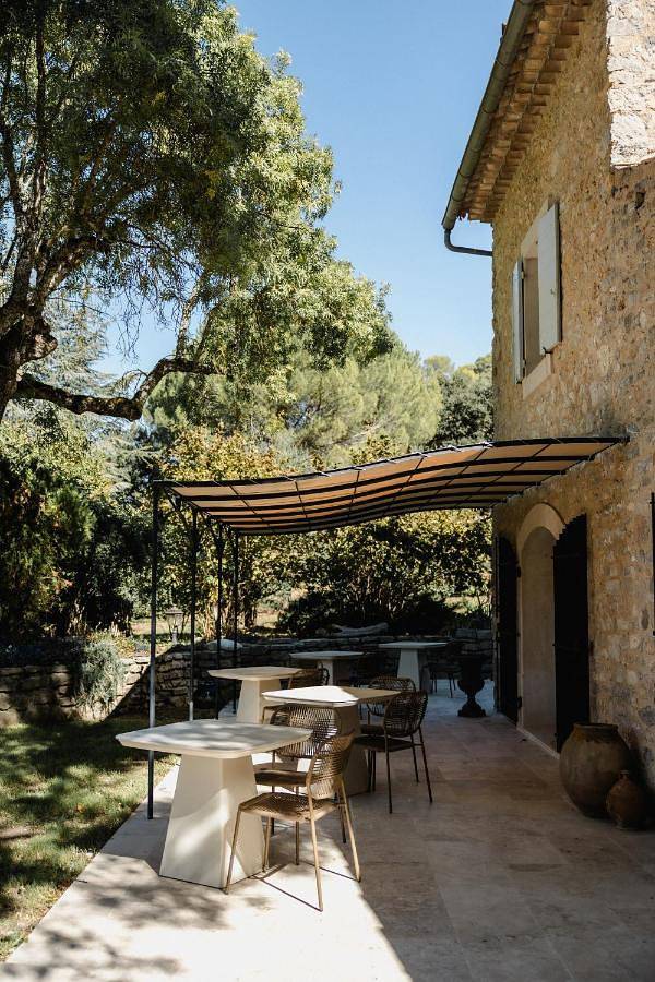 Maison d’hôte pour 4 personnes, avec terrasse ainsi que jardin et piscine à Flassans-sur-Issole - 2