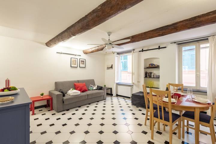 Ferienwohnung für 4 Personen, mit Meerblick und Kinderpool in Camogli