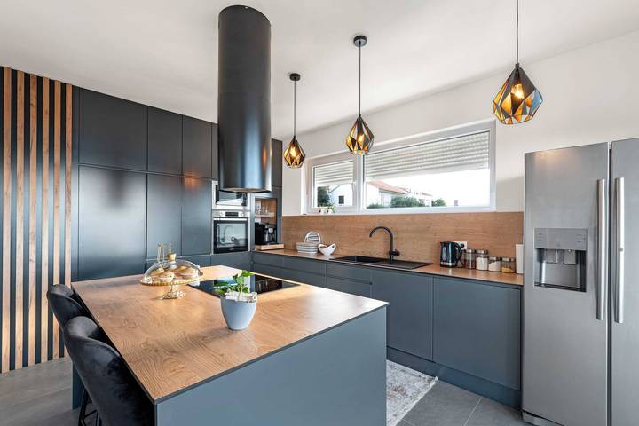 Ferienwohnung für 6 Personen, mit Balkon in Sibenik - 3