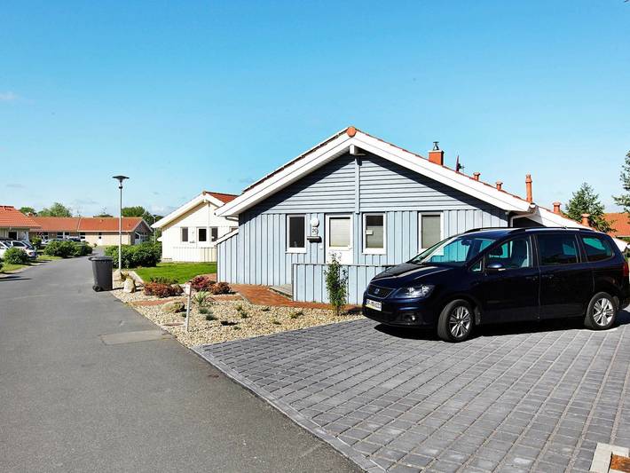 Ferienhaus für 12 Personen, mit Terrasse und Garten in Otterndorf - 2