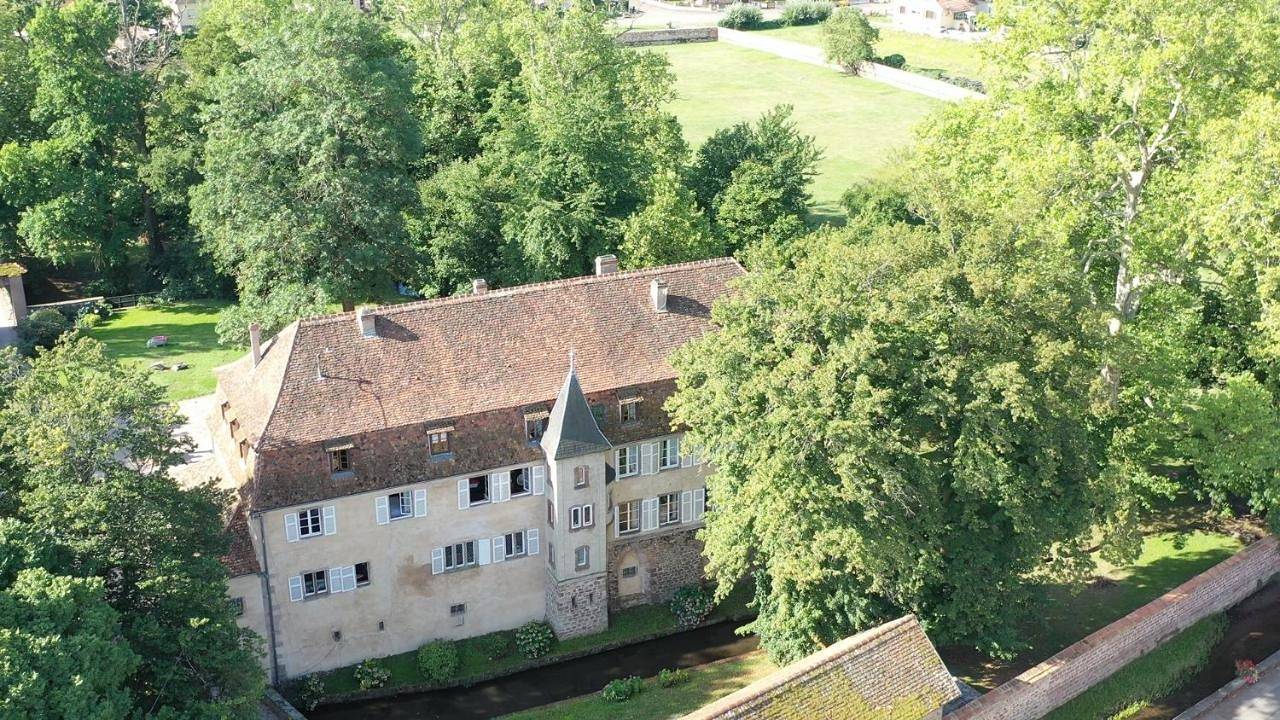 Chambres d'hôtes Château De Grunstein in Stotzheim, Région de Sélestat-Erstein