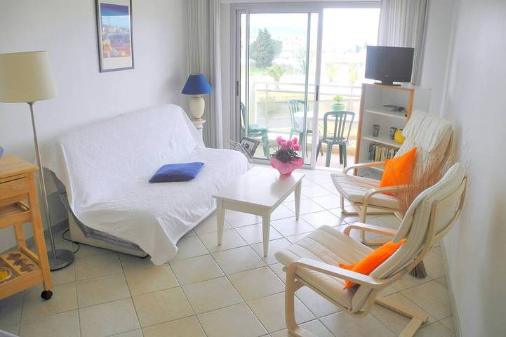 Location de vacances pour 4 personnes, avec balcon dans Fréjus Plage
