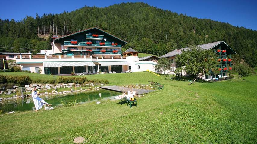 Ferienwohnung für 4 Personen, mit Sauna und Garten in Schladming