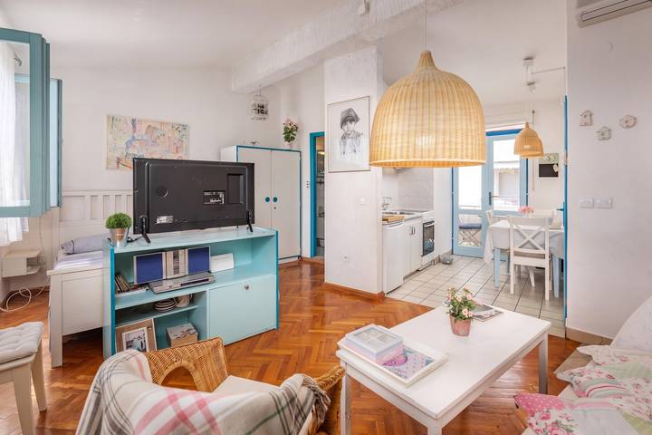 Marina Apt Near Makarska /w Balcony in Podgora, Rivera de Makarska