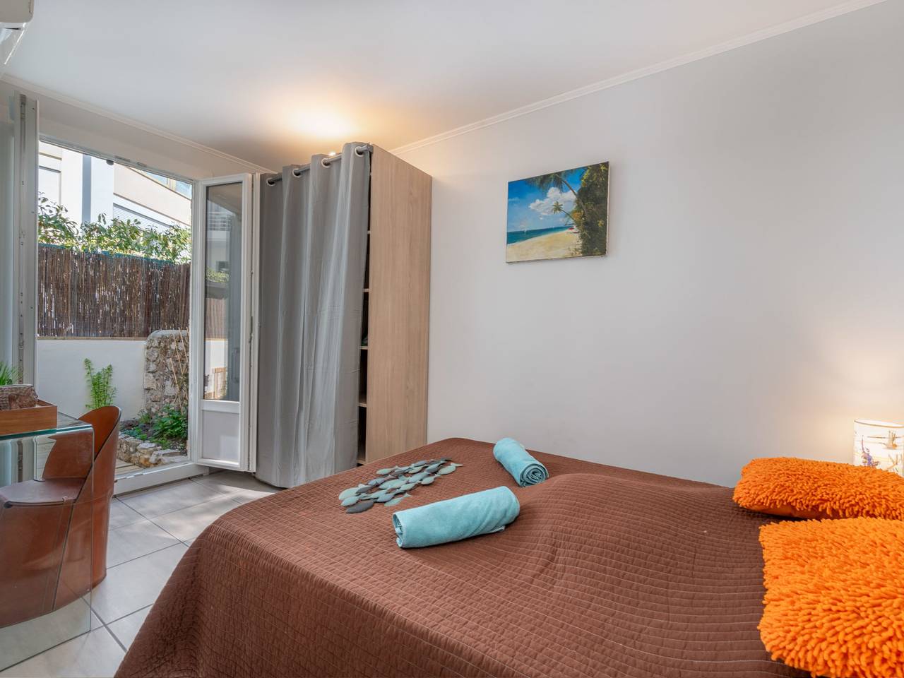 Entire apartment, Les Girelles in Cannes, Cannes region