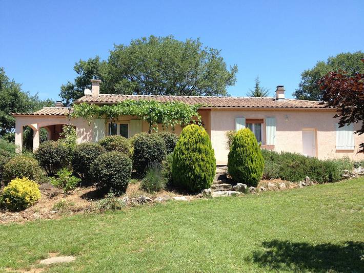 Gîte pour 4 personnes, avec jardin