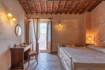 Agriturismo per 10 Persone in Civitella in Val di Chiana, Chianti, Foto 2