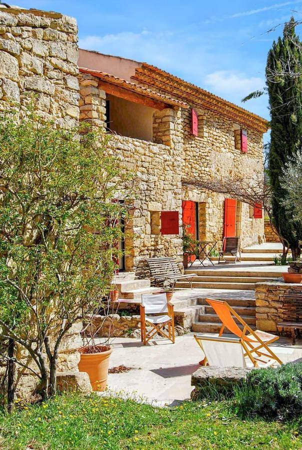 Location de vacances pour 8 personnes, avec piscine et jardin à Ansouis - 3