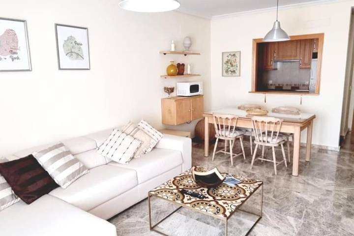 Appartement de vacances pour 4 personnes, avec piscine ainsi que vue et terrasse, animaux acceptés - 1