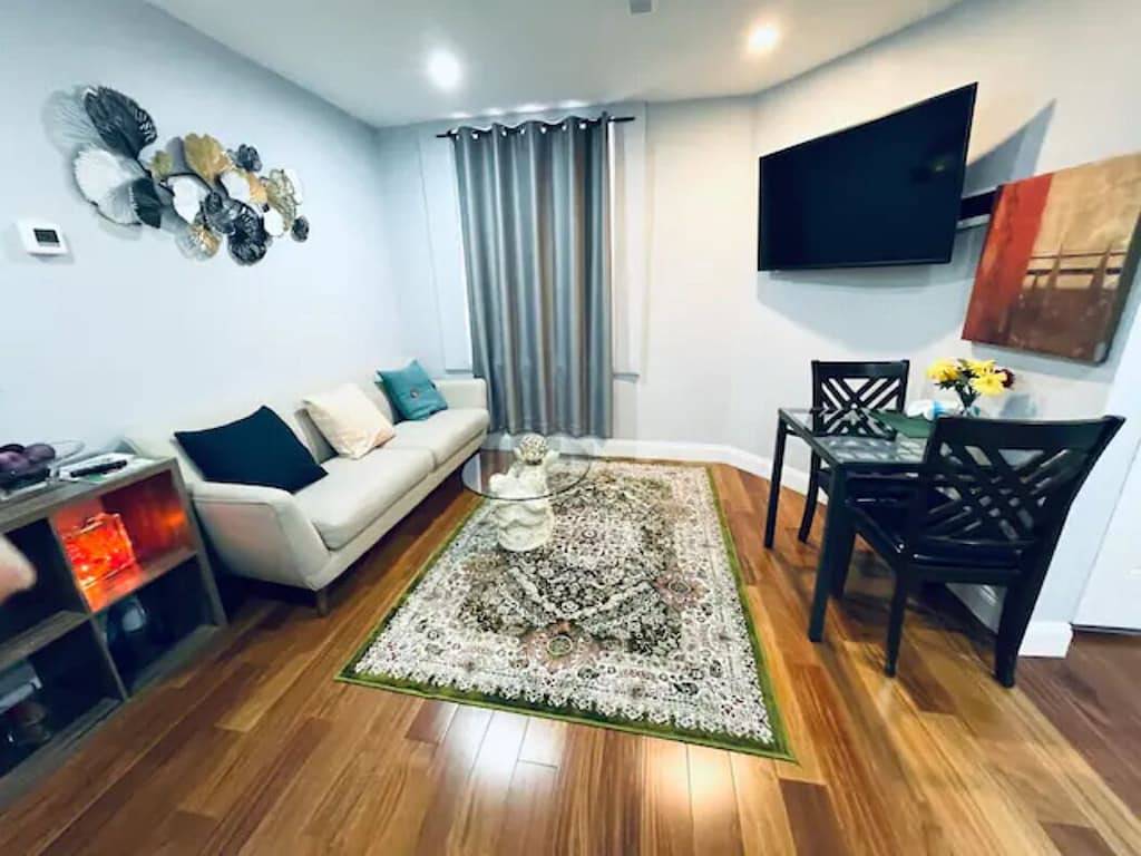 Ganze Wohnung, Downtown City Hall close by Kimmel Center 1Bd in Philadelphia, Philadelphia County