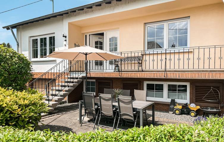 Casa de vacaciones para 6 personas, con terraza y jardín - 1