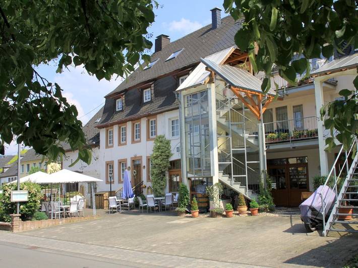 Ferienhaus für 6 Personen, mit Balkon in Burgen (bei Bernkastel-Kues)