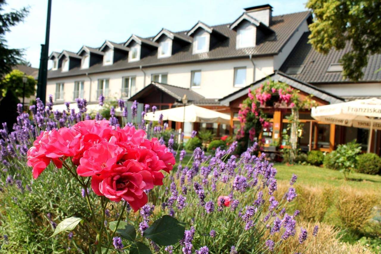 Hotel und Restaurant Eurohof in Homberg/Ruhrort/Baerl, Duisburg