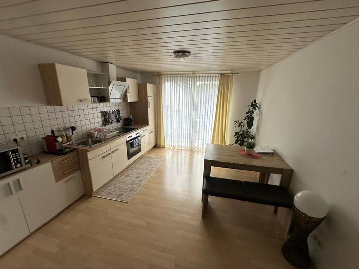Ferienwohnung für 4 Personen, mit Balkon und Terrasse sowie Ausblick in Lahnau