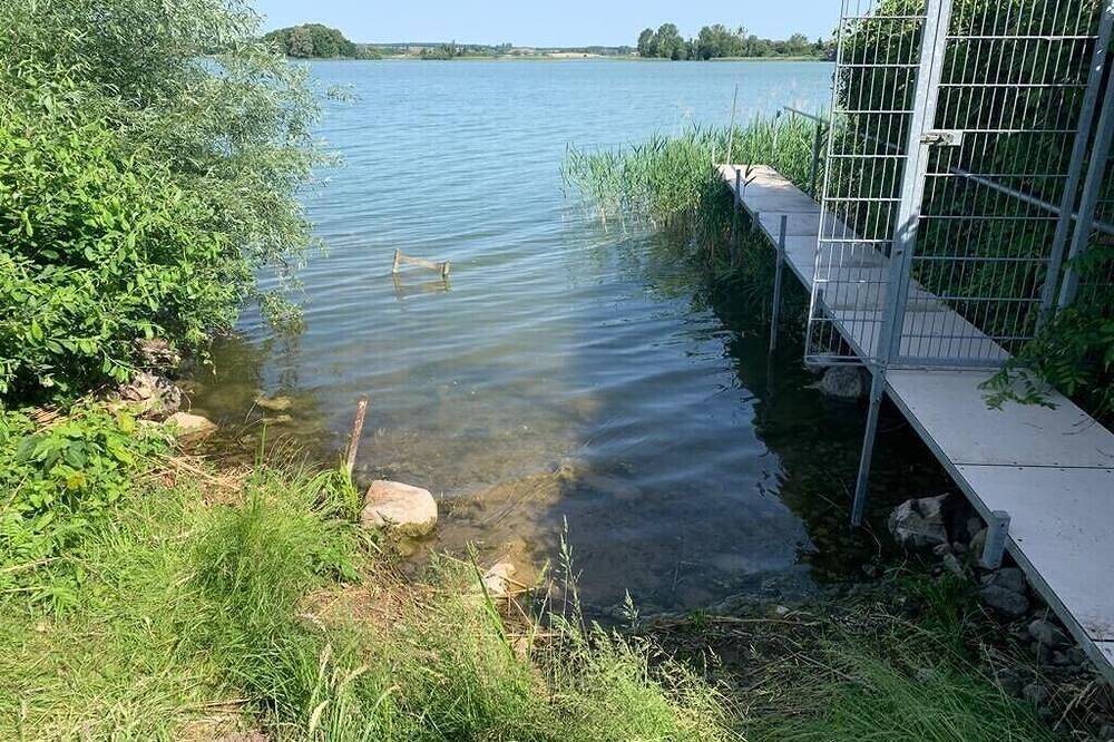 Bungalow by the lake in Fürsterwerder, Nordwestuckermark