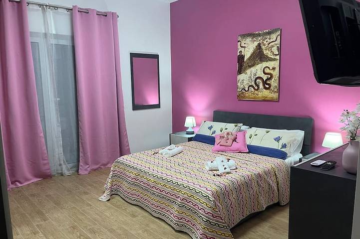 Holiday letting for 6 people, with hot tub in Pompei