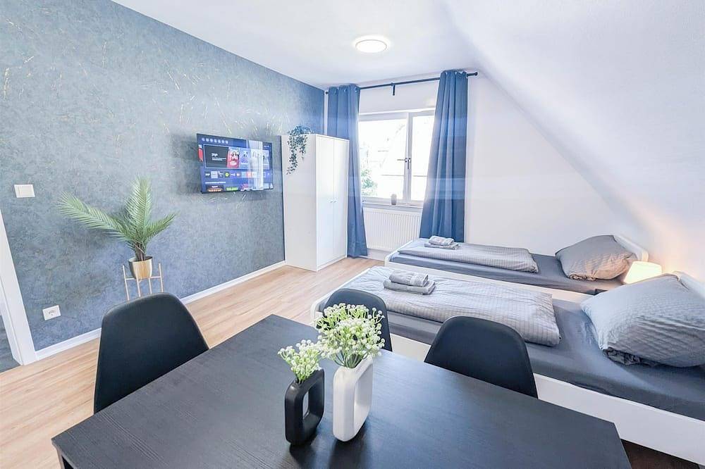 Ganze Wohnung, Alfa Stuttgart 3 Zimmer 6 Betten Apartment Wasen in Bad Cannstatt, Stuttgart