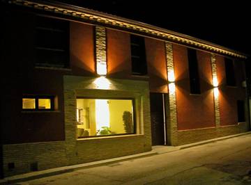 Alojamiento Y Desayuno para 2 Personas en Sariñena, Provincia de Huesca, Foto 1