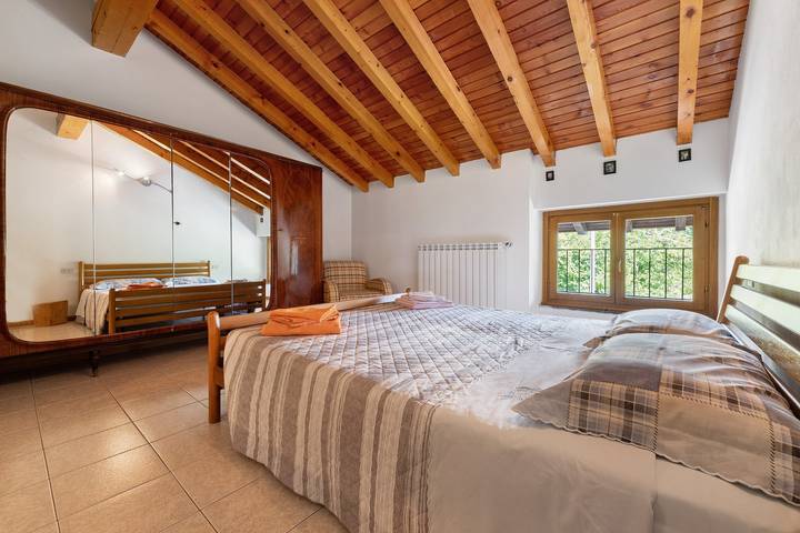 Ferienhaus 'Vendrogno' mit Bergblick, privatem Garten und WLAN in Gemeinde Vendrogno, Bellano