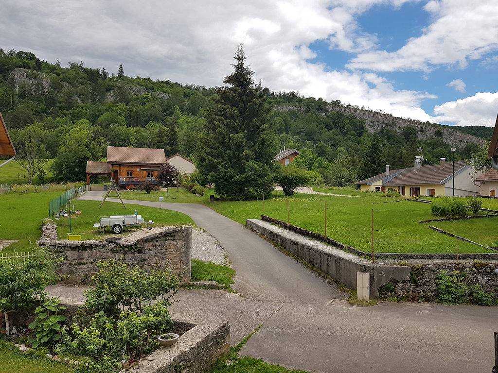 Appartement entier, Gîte 4 places avec vue sur la montagne in Les Planches-en-Montagne, Parc naturel régional du Haut-Jura