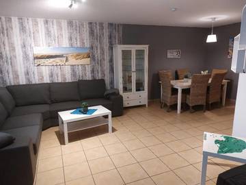 Ferienwohnung für 5 Personen, mit Garten in Wenkendorf