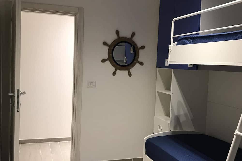Wohnung 150 Meter vom Meer entfernt mit Terrasse und eigenem Garten.<br><br> in Villa Rosa, Martinsicuro