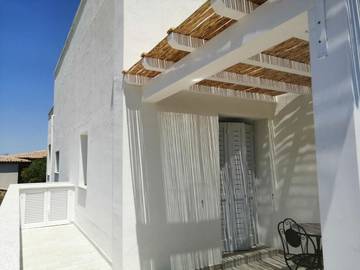 Gîte pour 2 personnes, avec vue et terrasse à Murta Maria