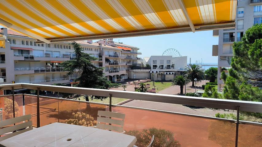 Gîte pour 6 personnes, avec terrasse, animaux acceptés dans Plage Maillol