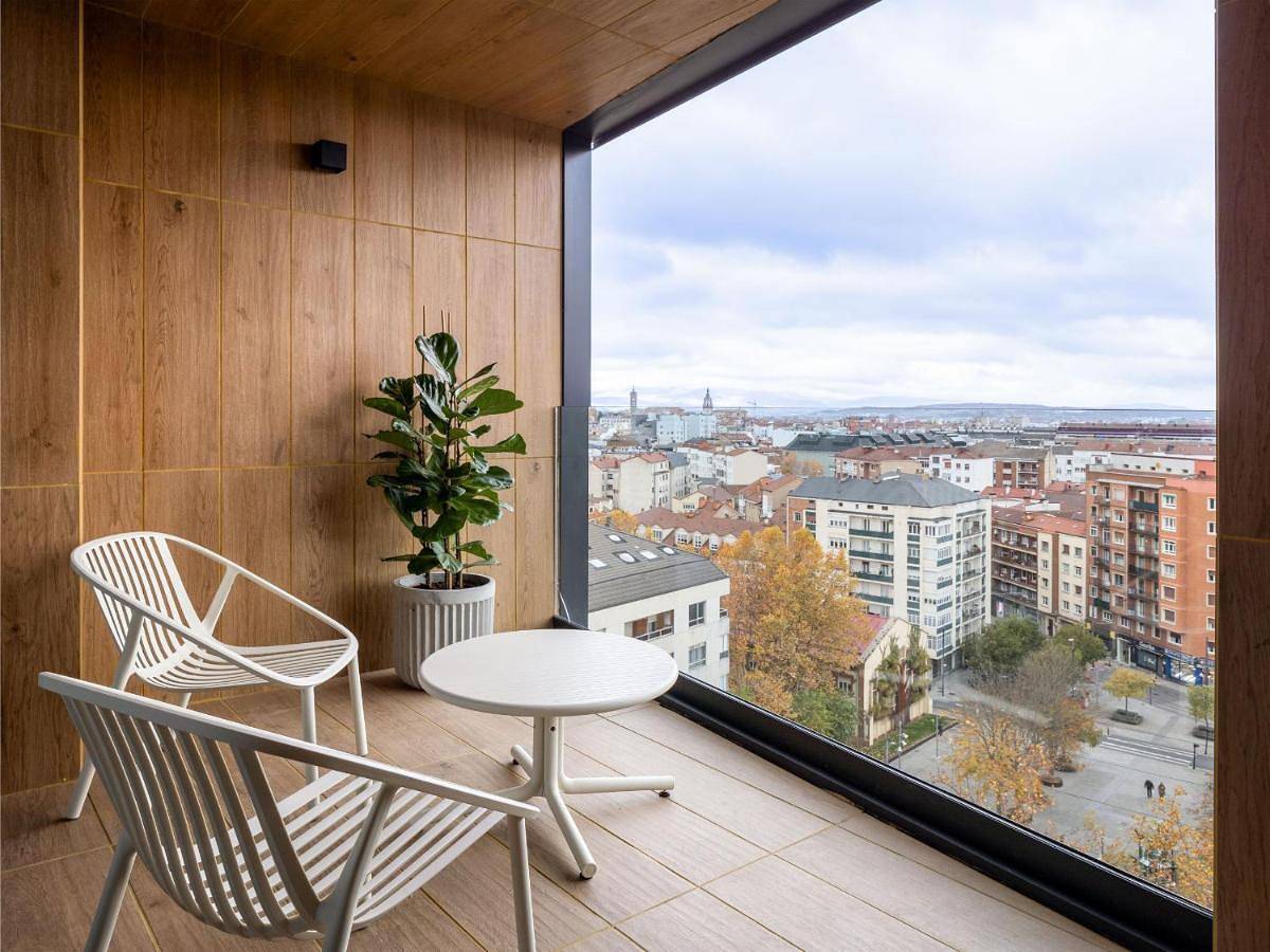 Kora Green City - Aparthotel Passivhaus in Vitoria-Gasteiz, Chaîne Cantabrique