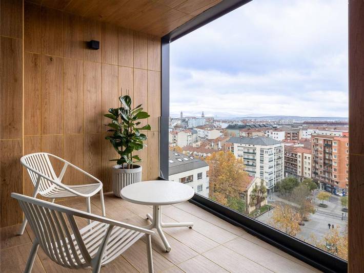 Apartamento para 2 personas, con piscina y jardín en Vitoria-Gasteiz