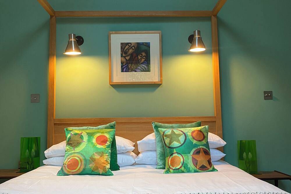 Contemporary Oasis in Ashburton the Edge of Dartmoor National Park in Ashburton, Dartmoor