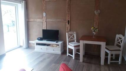 Ferienwohnung für 2 Personen, mit Terrasse und Garten in Kaltenhof