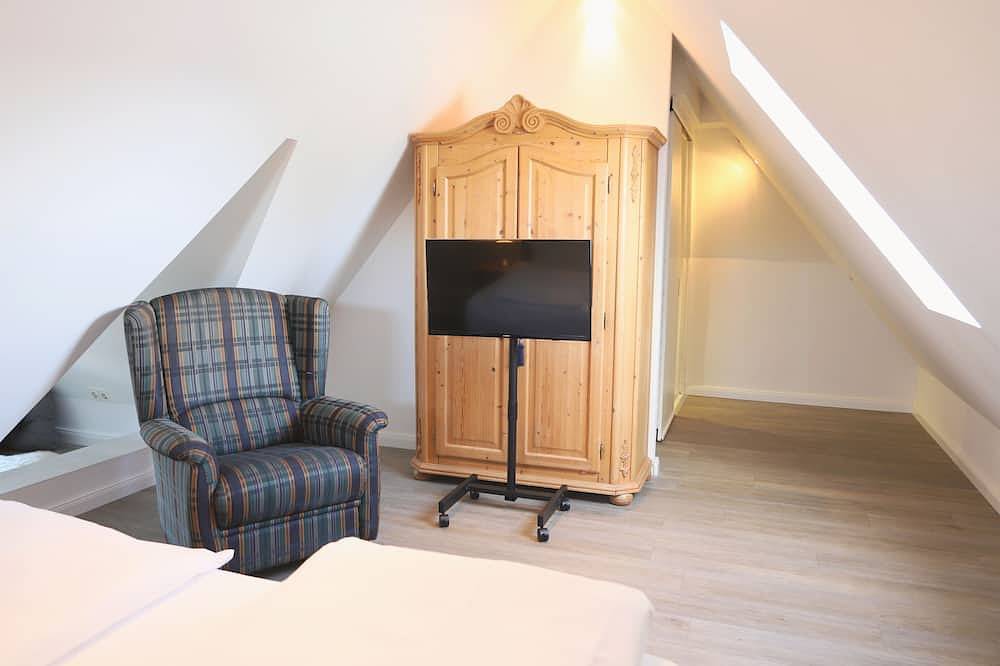 Ganze Wohnung, Großzügige 2-Zimmer-Ferienwohnung in Westerland mit Balkon und Parkplatz in Westerland, Sylt (Gemeinde)