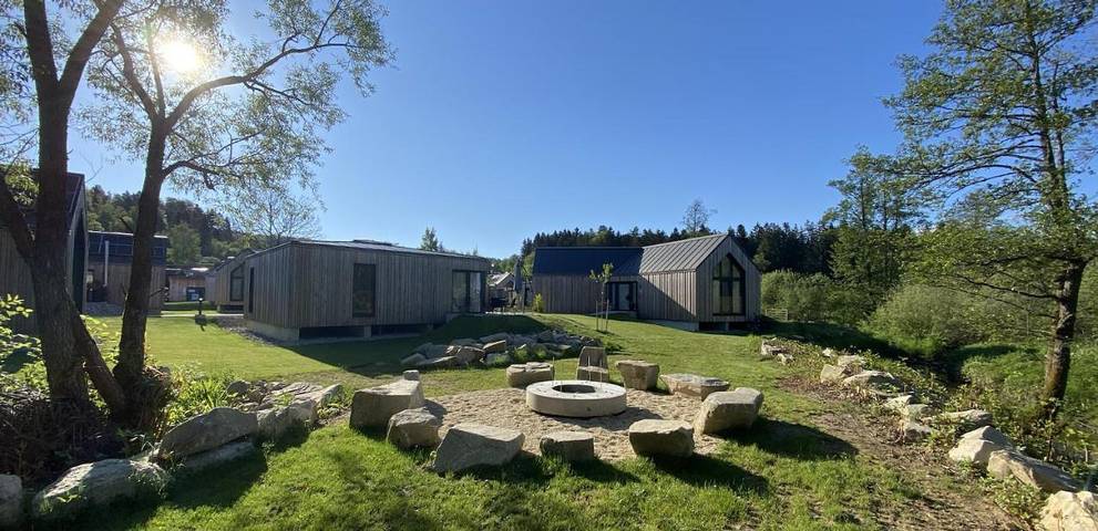 Chalet für 3 Personen, mit Whirlpool und Terrasse sowie Garten und Sauna im Bayerischer Wald