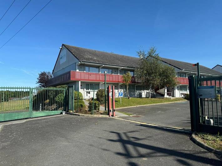 Hôtel pour 2 personnes, avec jardin et terrasse, animaux acceptés à Moulay (Mayenne) - 2